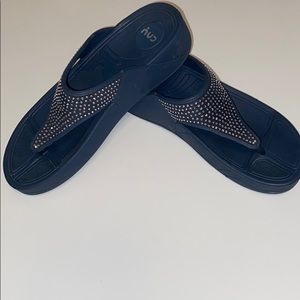 Women’s sandals